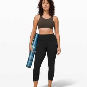 Lululemon Wunder Under High Rise Tight 25” size 4